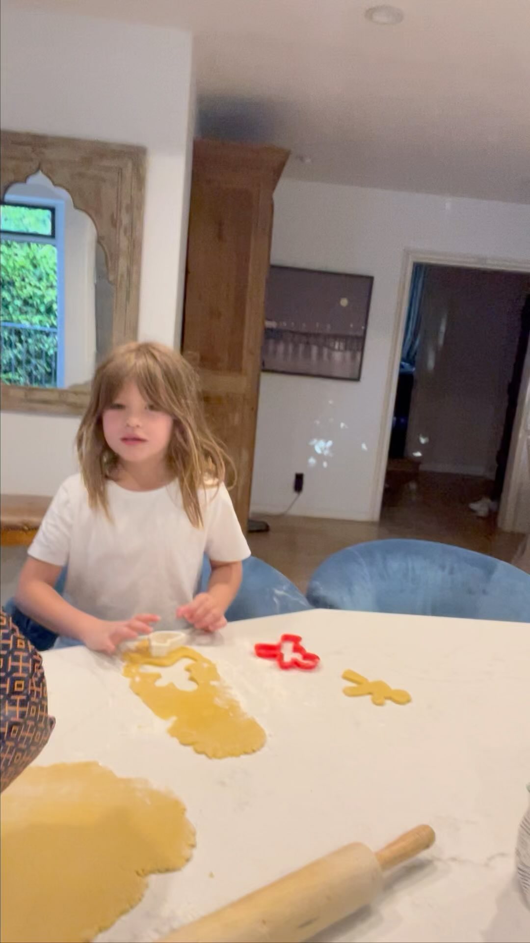 Elisabetta Canalis Buongiorno a tutte le stelle di marina
Nonna’s biscotti on the way!...