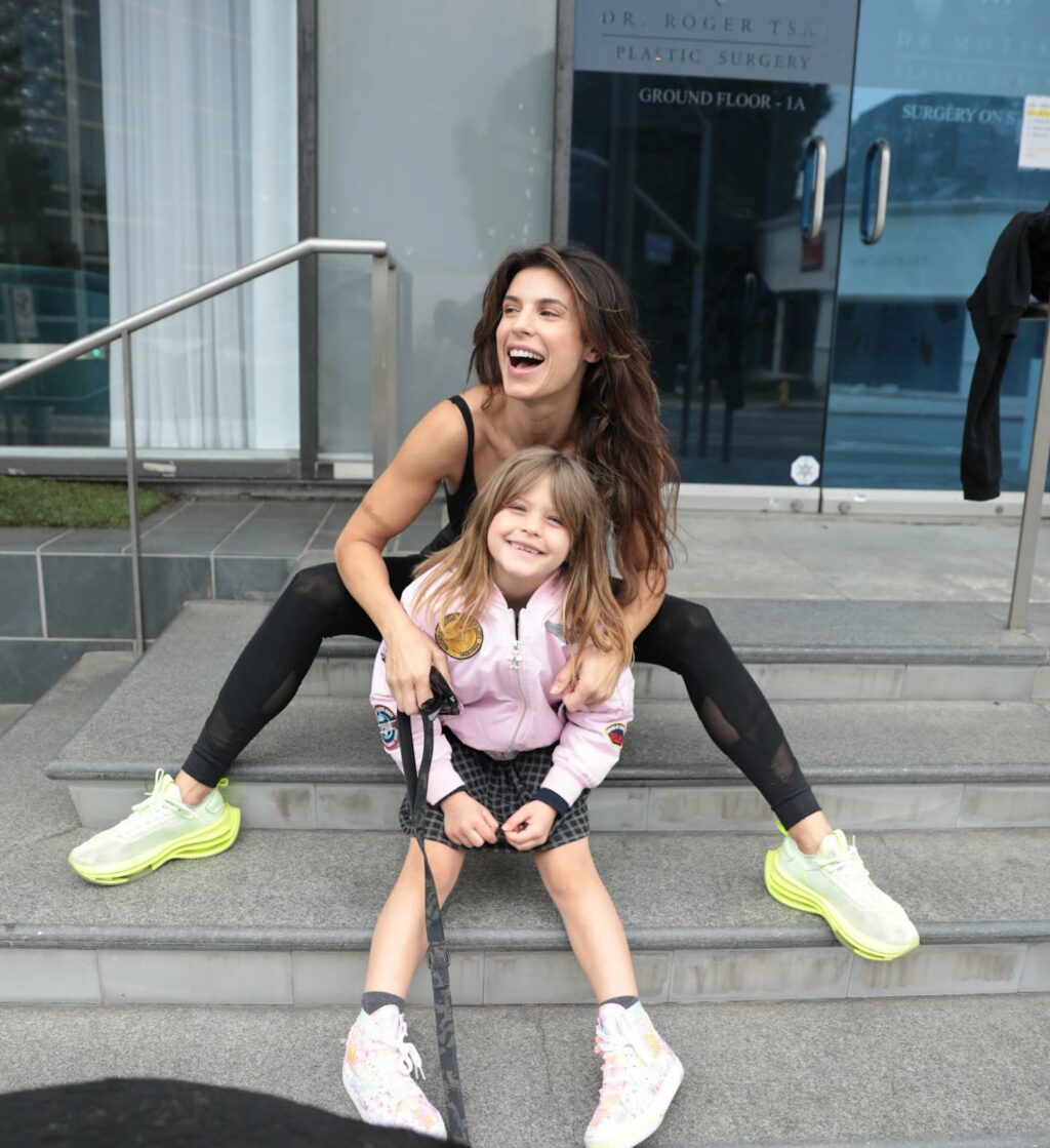 Elisabetta Canalis: una donna dalle mille risorse e dal fascino irresistibile. Chiunque abbia avuto...