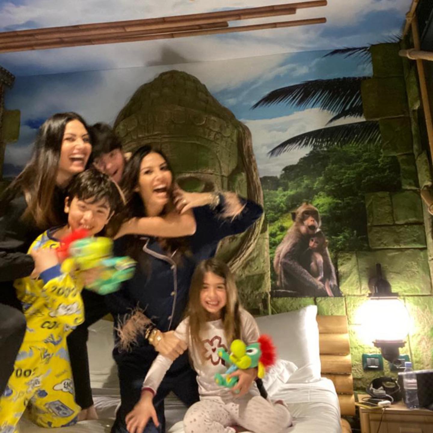 Elisabetta Gregoraci Family time Ginevra & Gabriel...