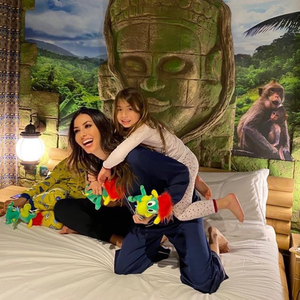 Elisabetta Gregoraci Family time Ginevra & Gabriel...