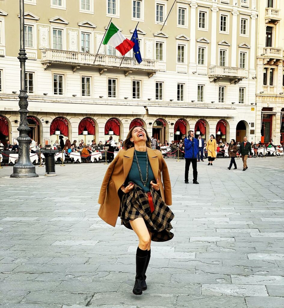 Martina Colombari, Rider soto coz …. Quindi ???… su Instagram per i suoi fan