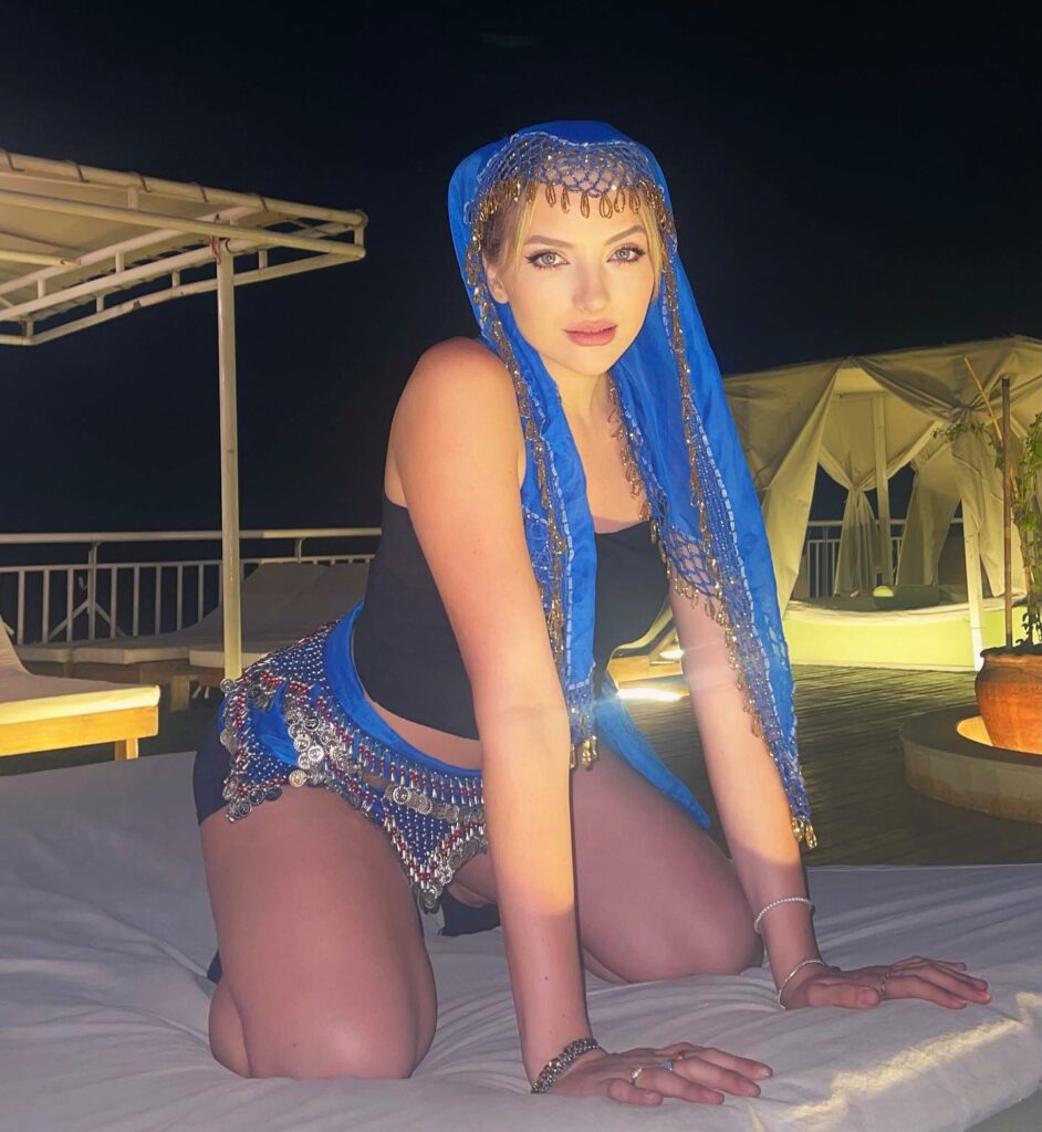 Aurora Baruto, egyptian girl… su Instagram incanta i suoi fan