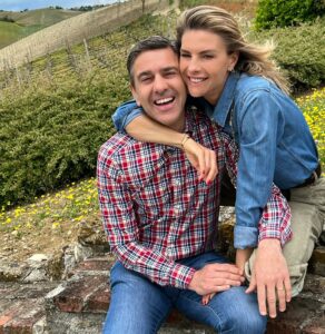 Martina Colombari, Auguri amore mio !… su Instagram incanta i suoi fan