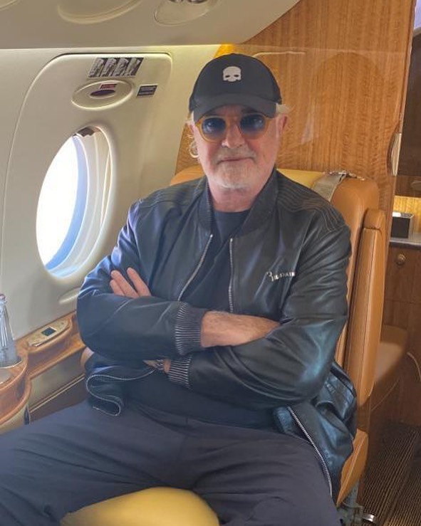 Flavio Briatore Si ricomincia a viaggiare!
Starting to travel again!...