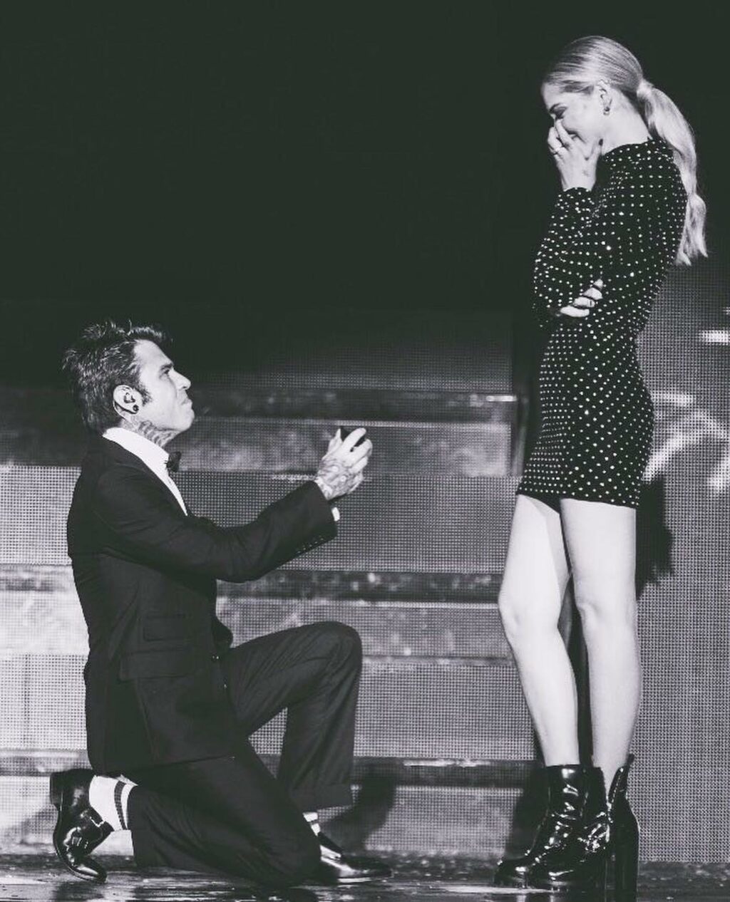 Fedez, 5 anni fa all’Arena di Verona ti ho chiesto di sposarmi e ora eccoci qua, consap… su Instagram incanta i suoi fan