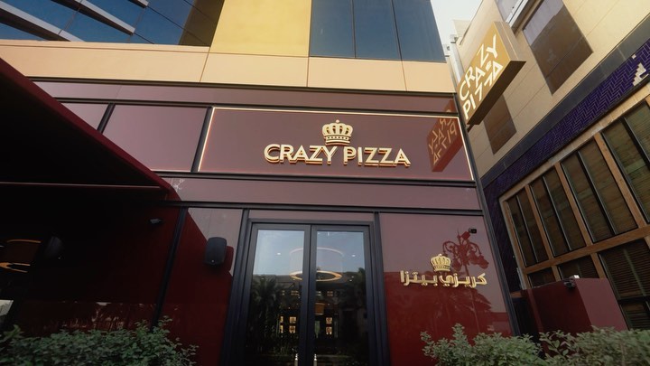 Flavio Briatore La nostra pizza adesso anche in Arabia Saudita 
Crazy Pizza Riyadh, aperto da s...