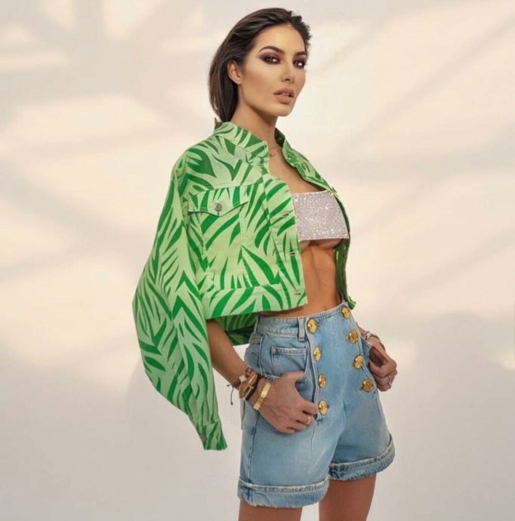 Elisabetta Gregoraci, … su Instagram incanta i suoi fan