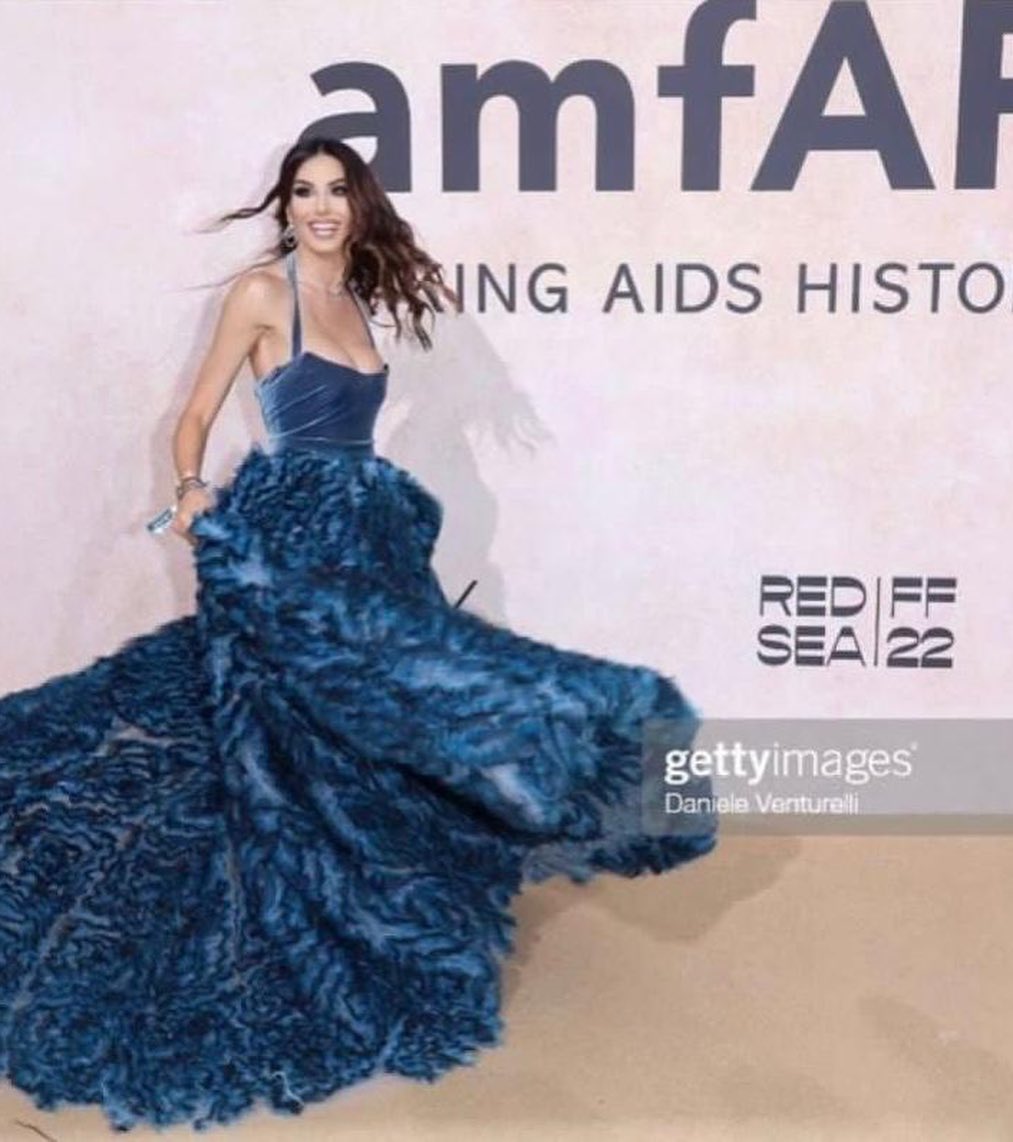 Elisabetta Gregoraci Last night red carpet for  
Dress: 
Gioielli: SKYDIAM
Mua:  
Stylist: 
Thank yo...