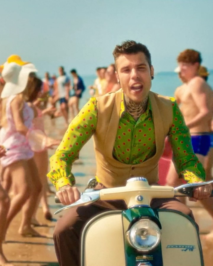 Ciao a tutti fedeziani e fedeziane! Siete pronti per immergervi nel coloratissimo e imprevedibile...