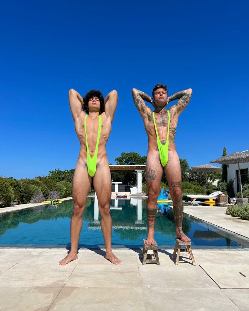Fedez, Tradizioni di famiglia… su Instagram incanta i suoi fan