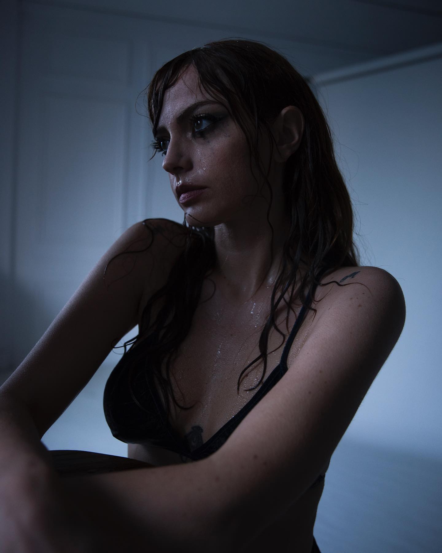 Annalisa Quando immaginavo la copertina di sapevo che volevo funzionasse al contrario.
...