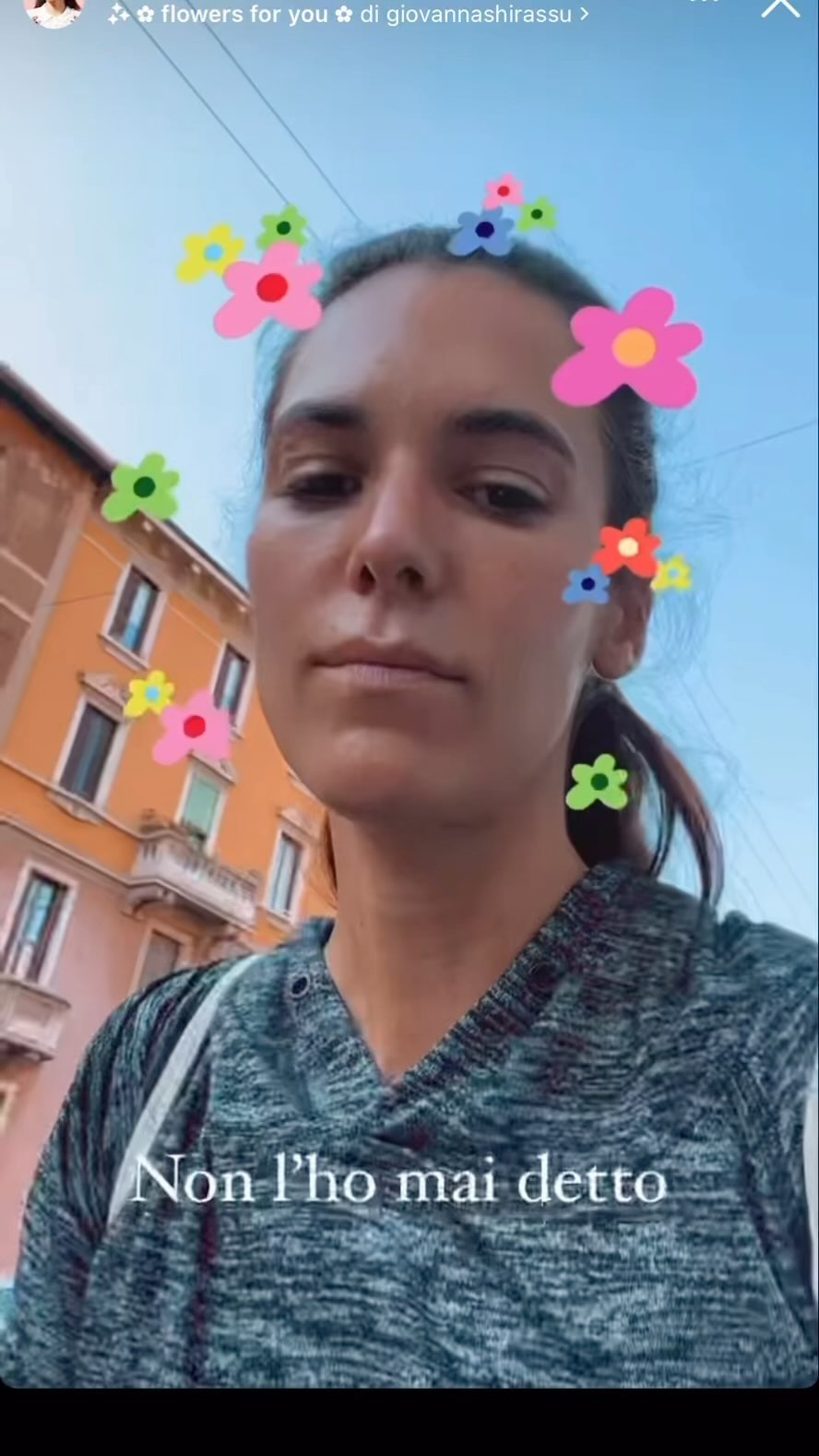 Siete pronti a entrare nel mondo di Selvaggia Lucarelli, la regina indiscussa del gossip italiano?...