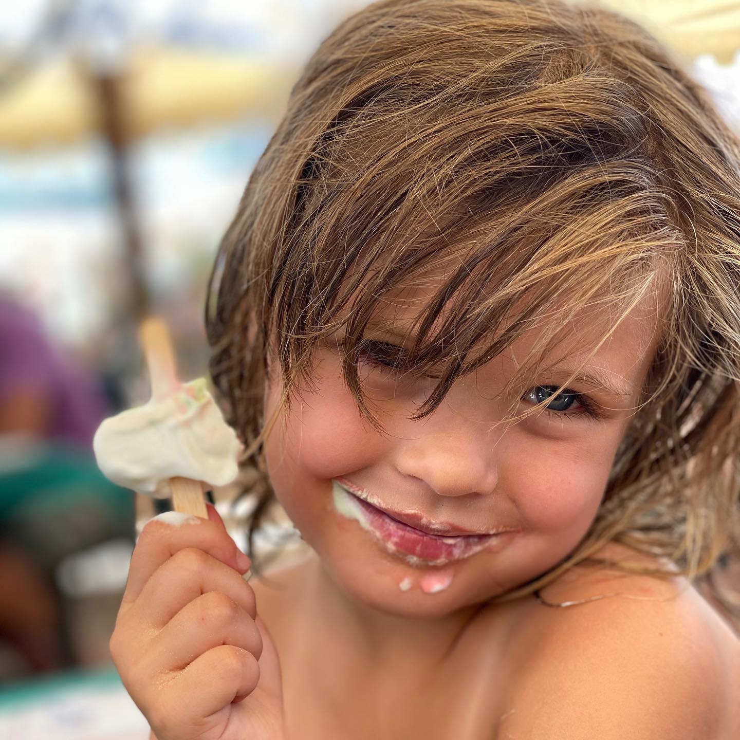 Elisabetta Canalis 29 Settembre 2015
Auguri alla mia bambina, alla cosa più bella che ci sia, alla ...