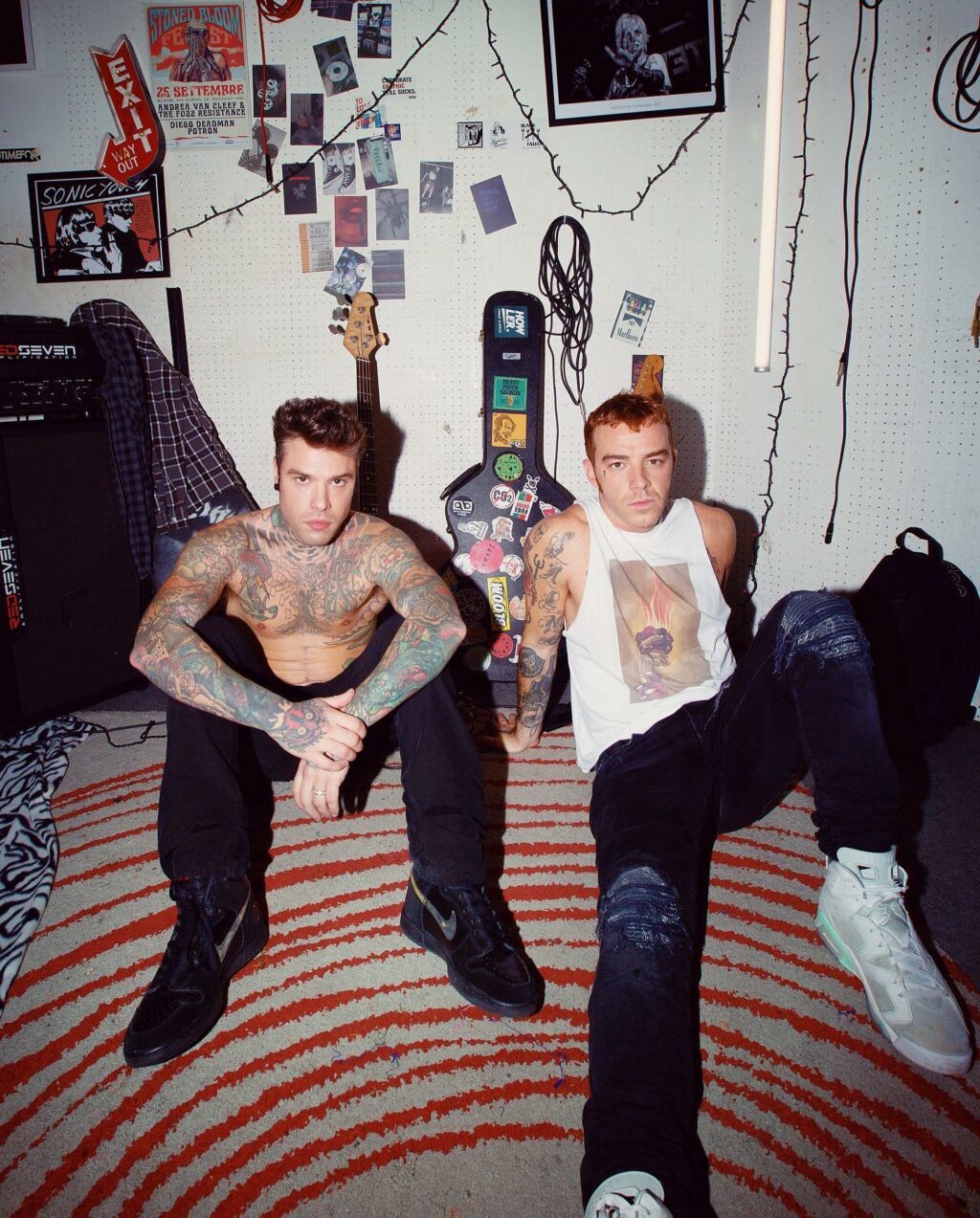 Fedez, VIOLA fuori ora!… su Instagram delizia i suoi fan