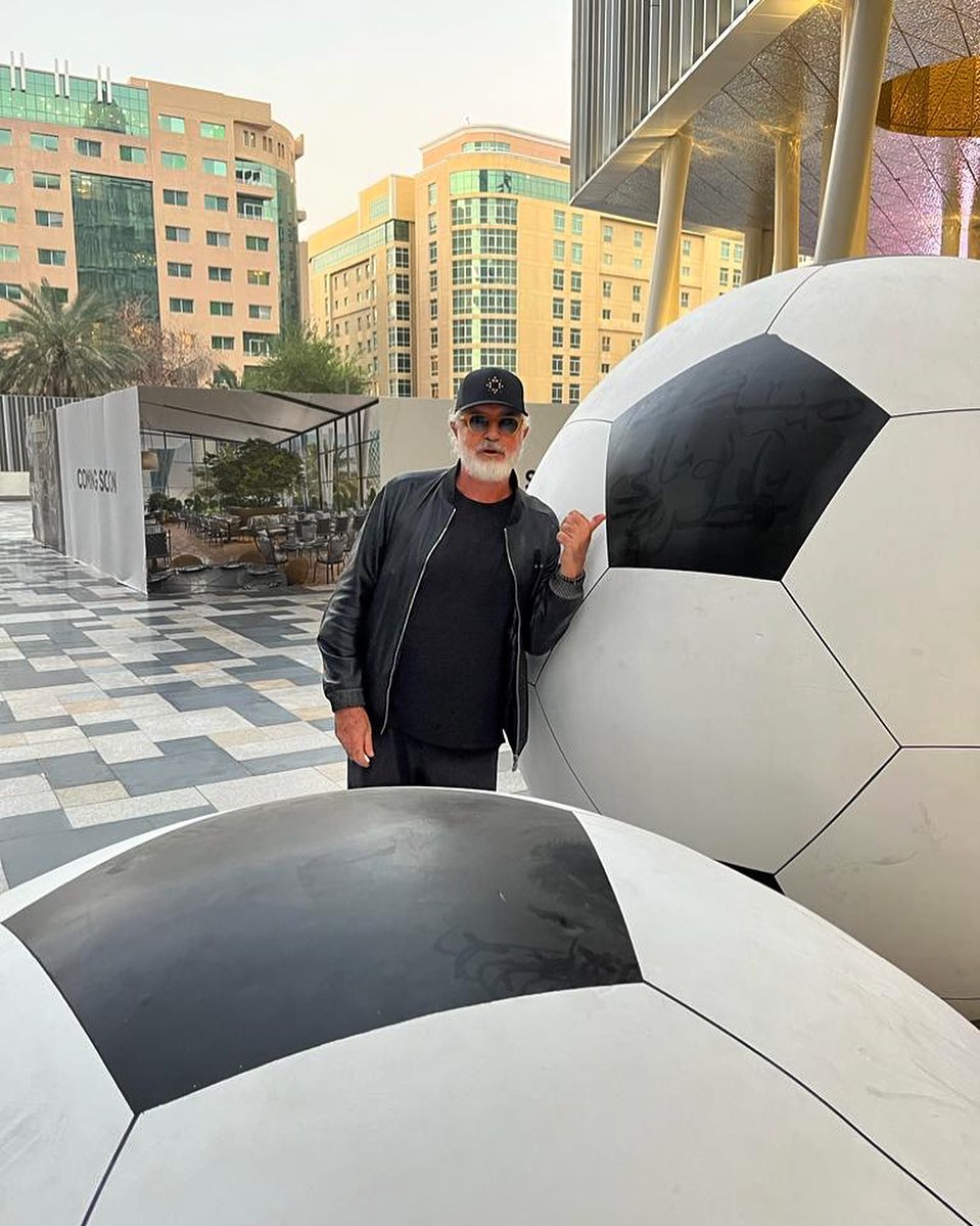 Flavio Briatore Doha in mood Mondiali di Calcio
Doha in World Cup mood...