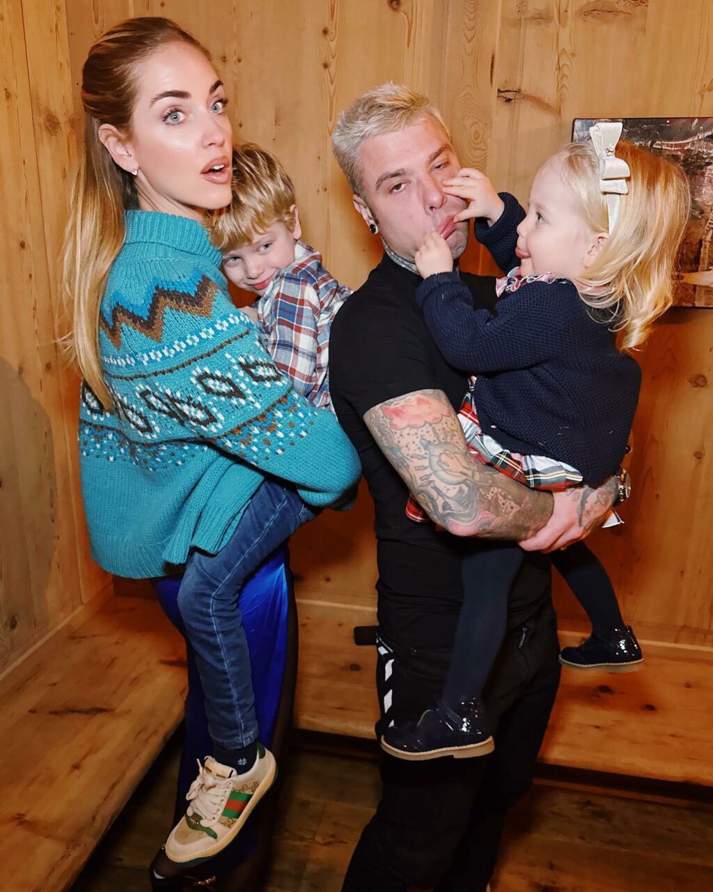 Quando si parla di Fedez, non si può fare a meno di pensare a un mix esplosivo di rap, ironia e...