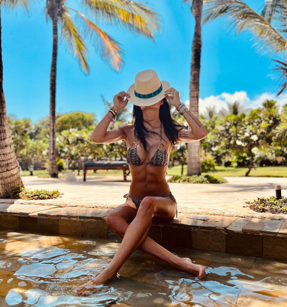 Elisabetta Gregoraci, •Grateful… su Instagram per i suoi fan