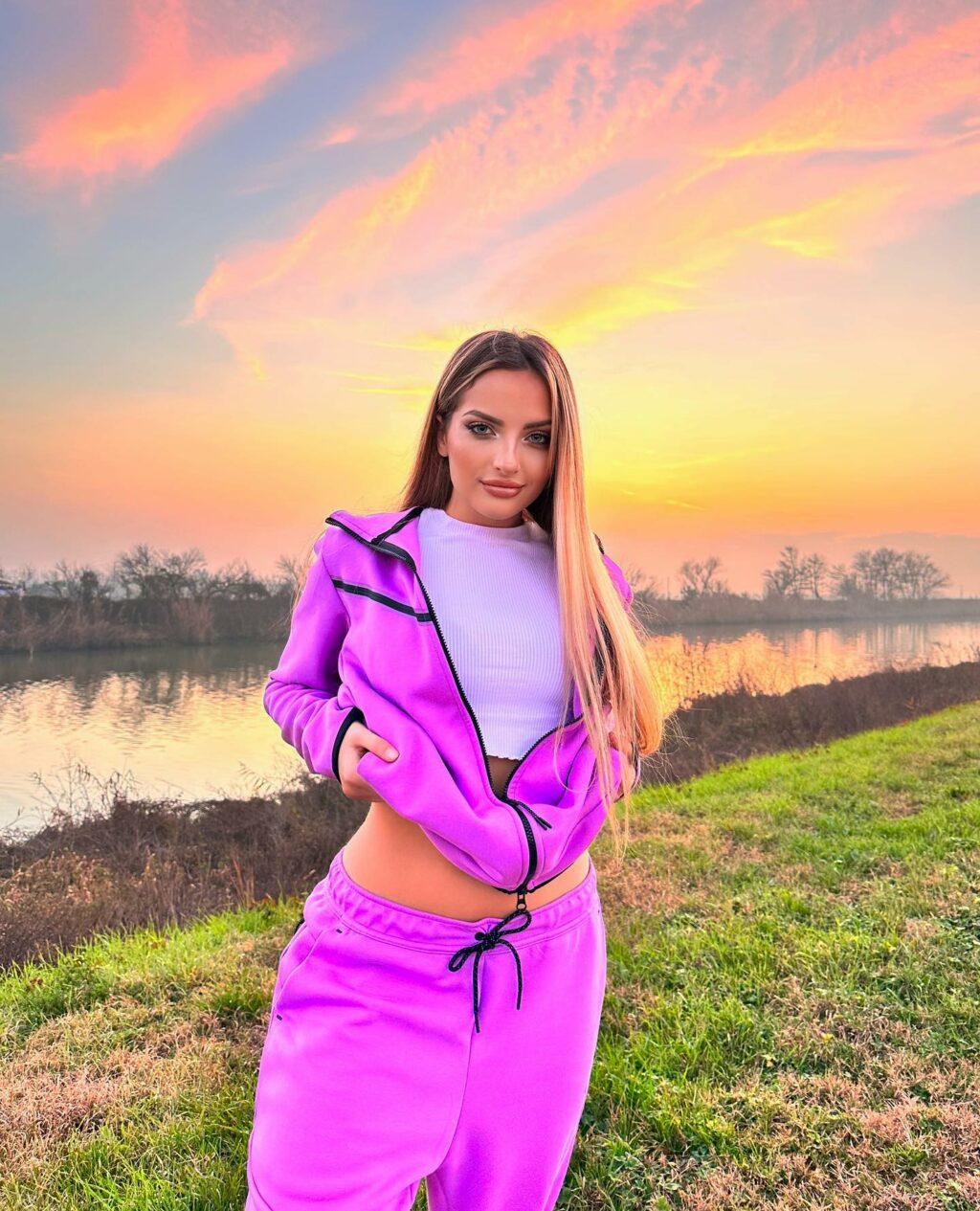 Aurora Baruto, in tech rosa… su Instagram delizia i suoi fan