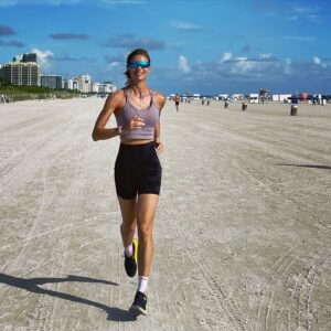 Martina Colombari, LET’S GO !!!… su Instagram per i suoi fan