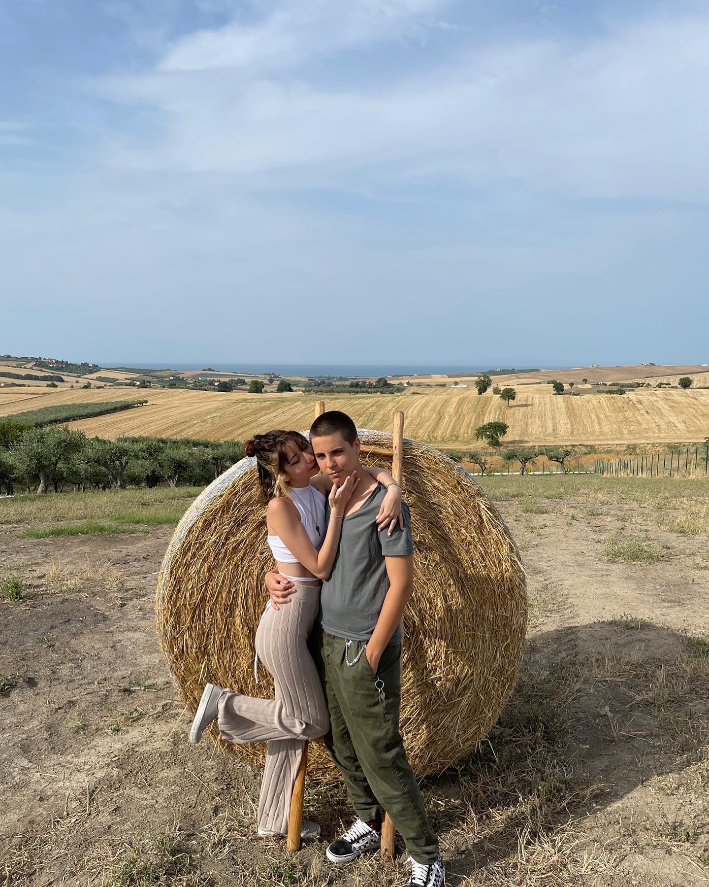 Selvaggia Lucarelli Caro da oggi sei maggiorenne e io non posso che augurarti di mantenere quel sor...