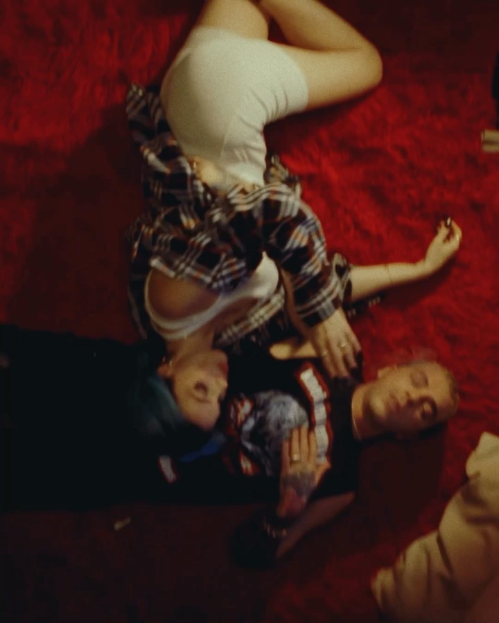 Rose Villan è quel genere di persona che ti fa innamorare alla prima occhiata, ma poi ti fa pentire...