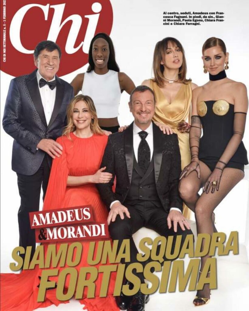 Selvaggia Lucarelli, Adoro questa orribile, meravigliosa copertina che ritrae il bar di Guerre Stella… su Instagram per i suoi fan