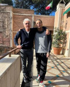 Fabrizio Corona, Amico mio, amante della verità.. persona buona. Questo e’ Massimo. Un grande pro… su Instagram incanta i suoi fan