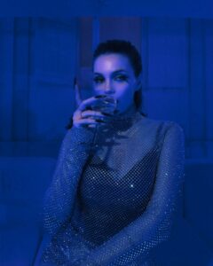 Rose Villan, la donna dai mille talenti e dagli innumerevoli hobby stravaganti! Appassionata di...