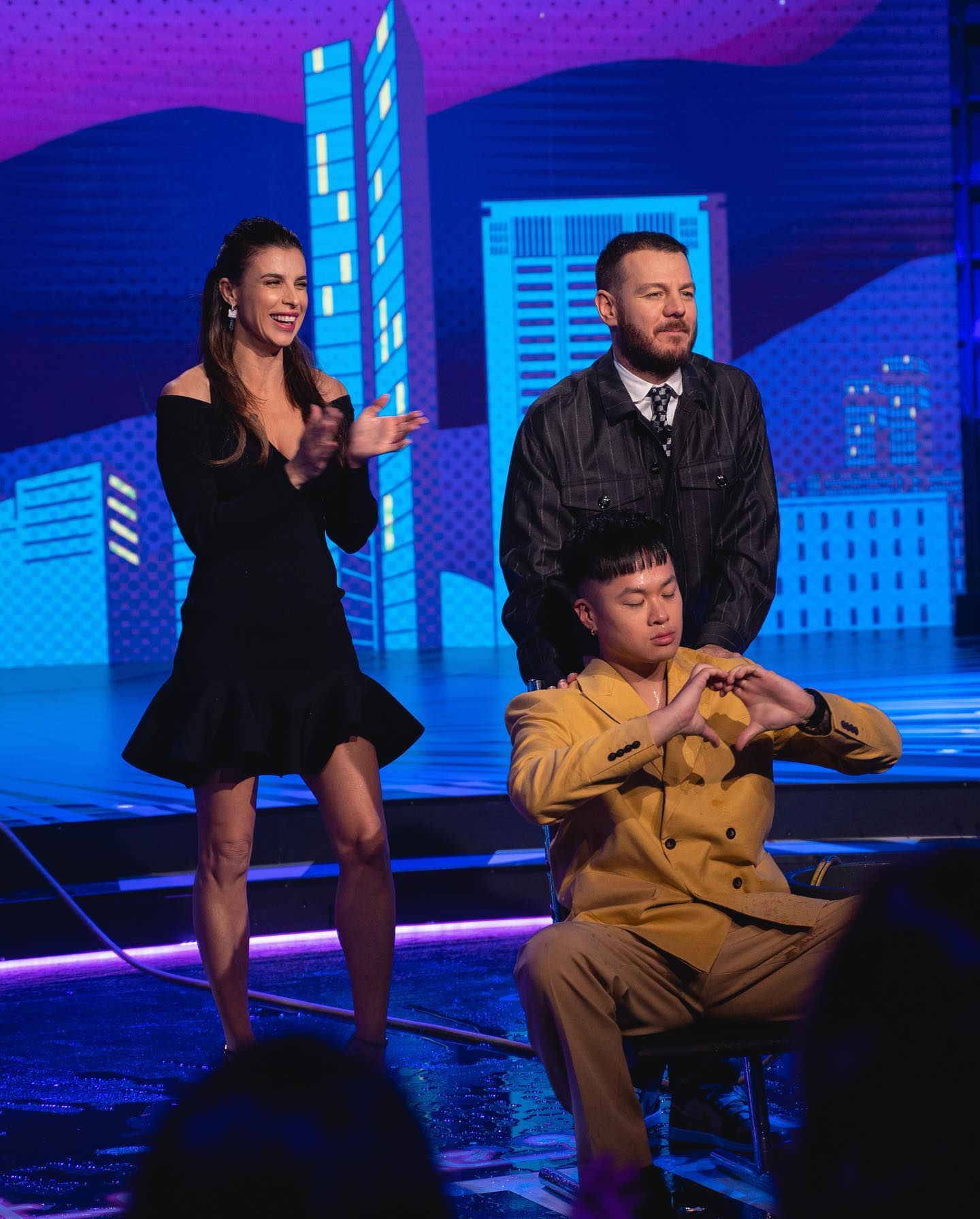 Elisabetta Canalis Ieri sera mi sono divertita un casino a , grazie e grazie alla produzione spec...