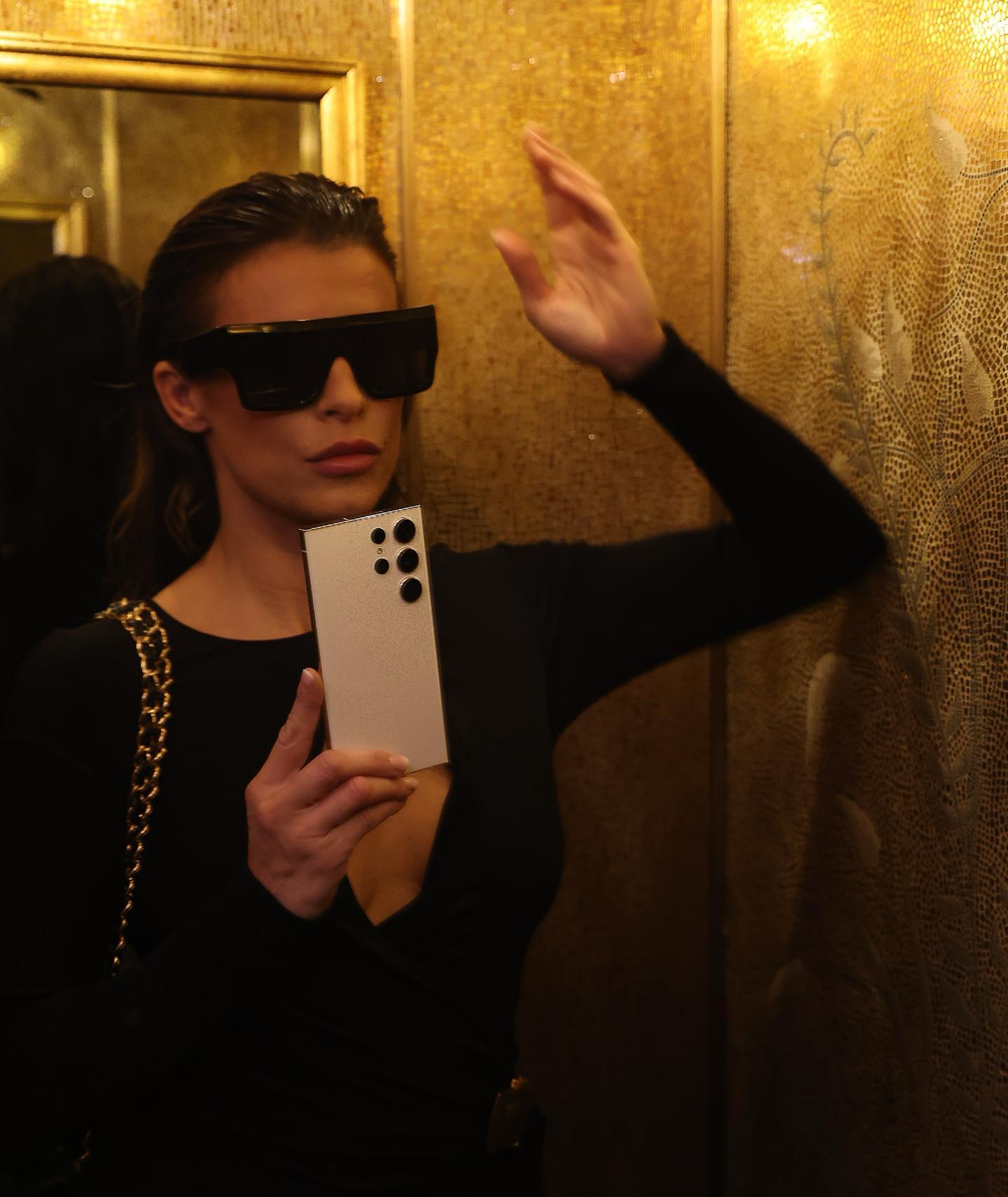 Elisabetta Canalis Never without my
adv...