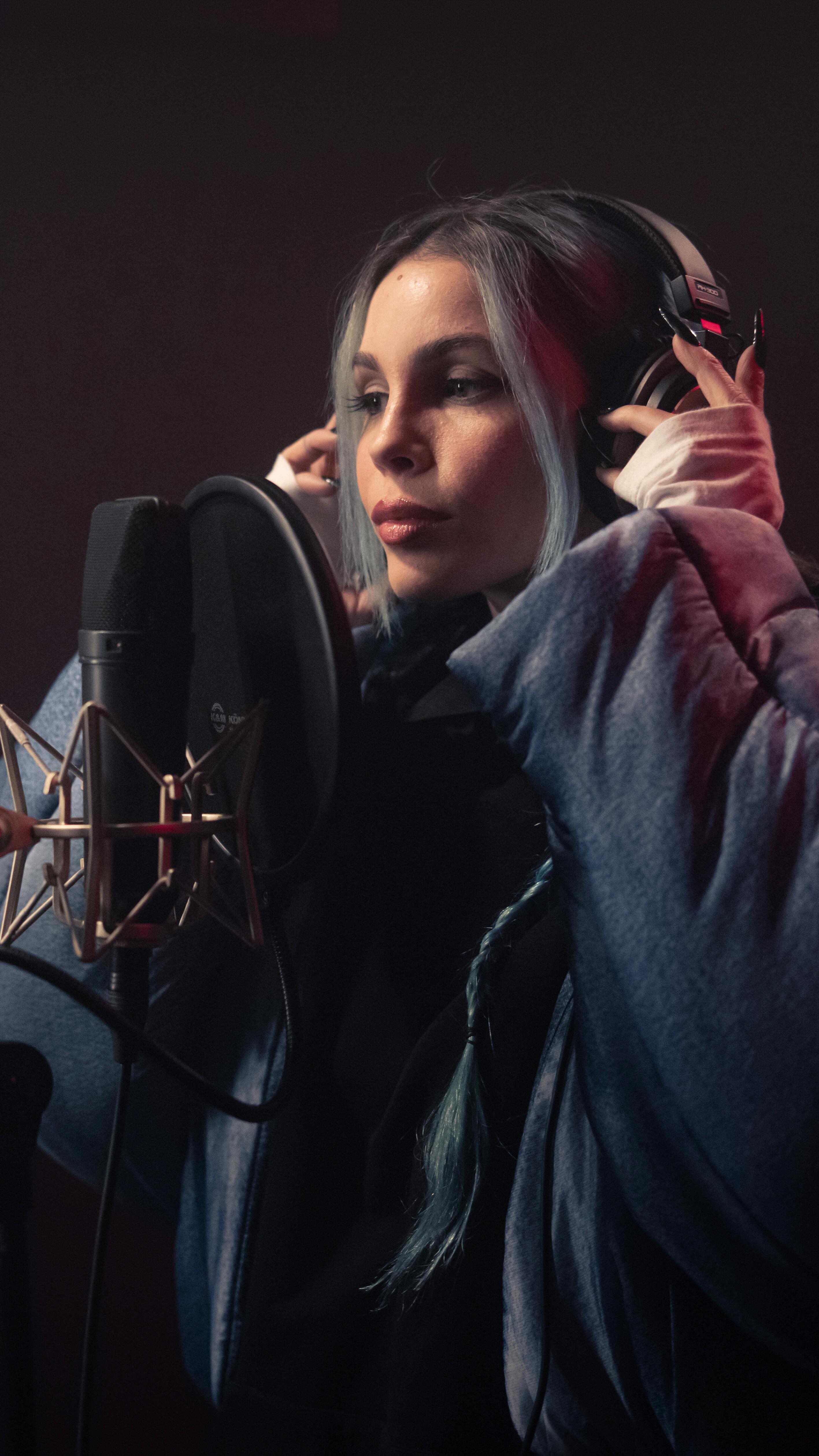 Rose Villan I PIÙ  DEL GAME.
prod.  FUORI ORA sul canale YouTube Red Bull Droppa...