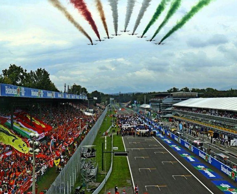 Flavio Briatore Gran premio di Monza, incontro promettente con e
(ANSA) - ROMA, 05 APR -
S...