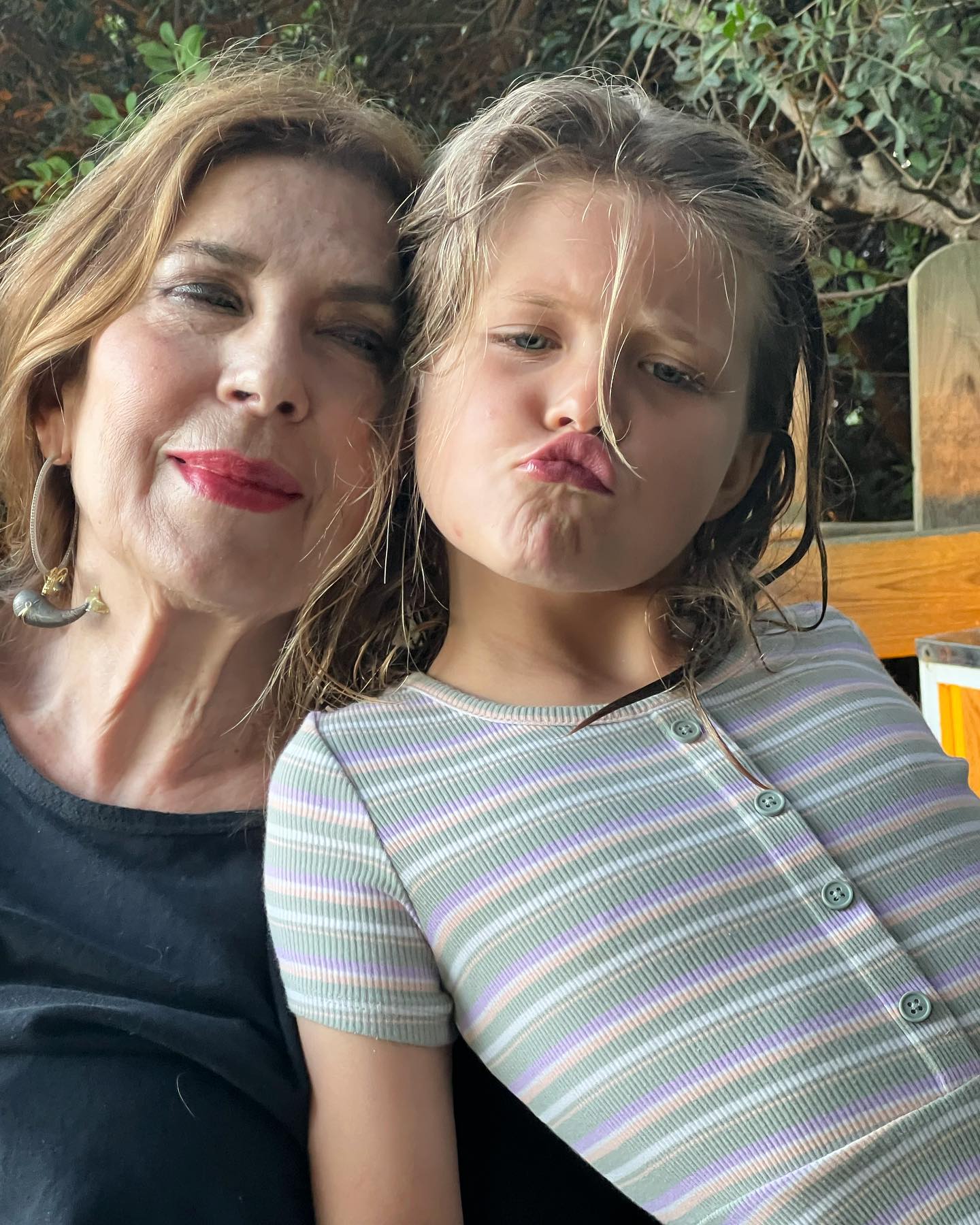 Elisabetta Canalis Auguri alla mia mamma e grazie ogni giorno a Skyler che mi ha reso la più fortu...