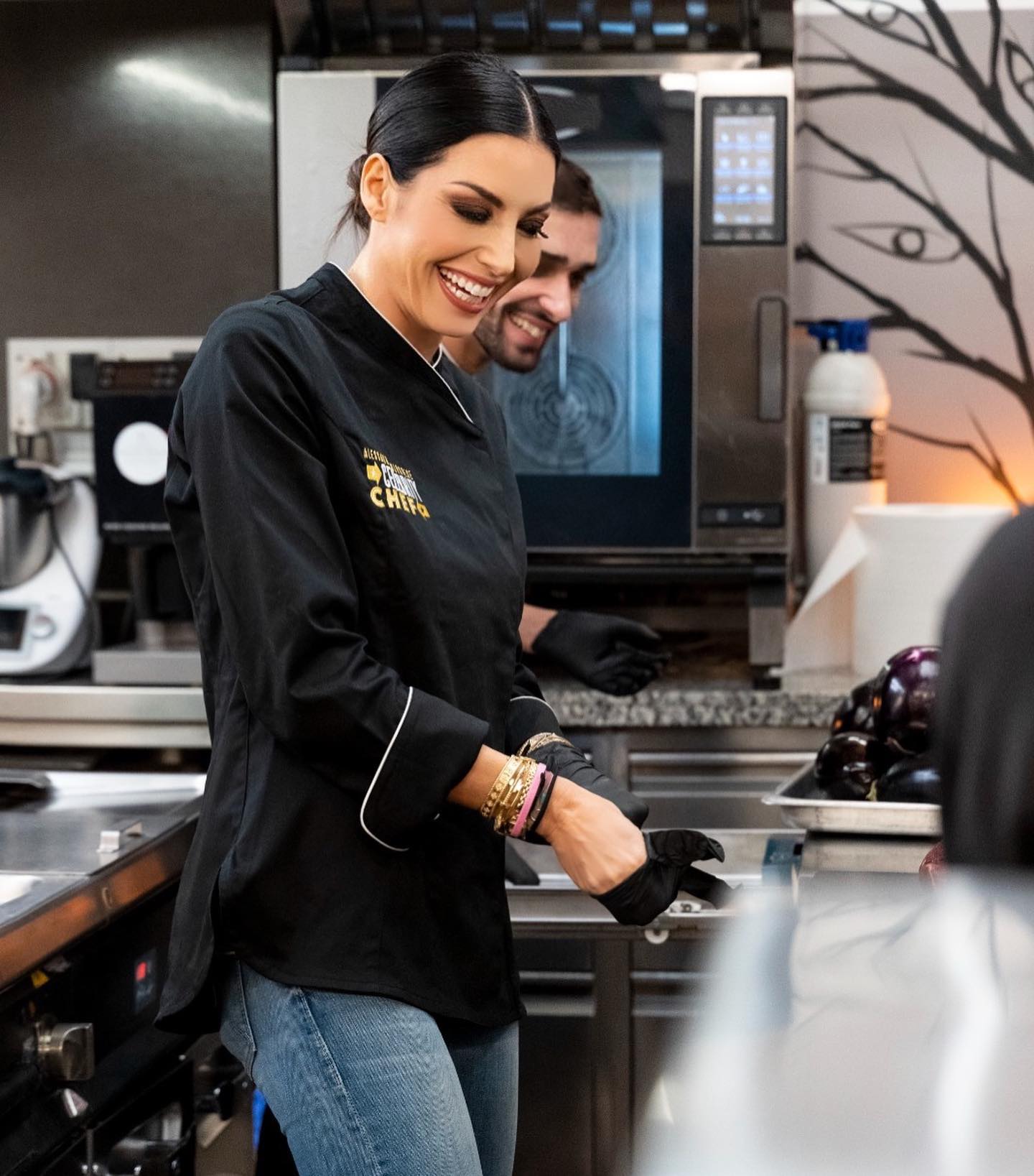 Elisabetta Gregoraci • Giuro .. questa volta non ho fatto la Carbonara e neanche il Tiramisu ‘
Per...