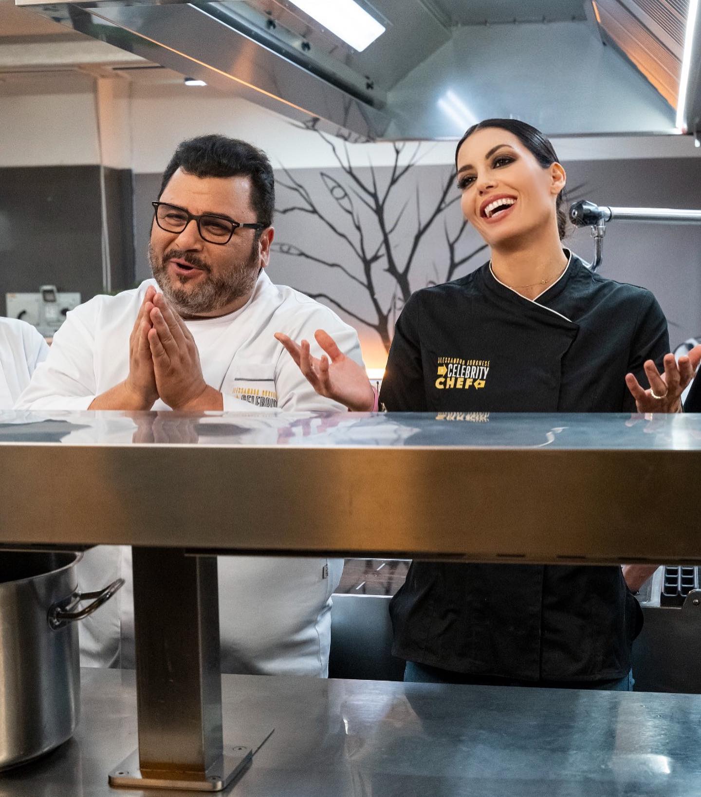 Elisabetta Gregoraci • Giuro .. questa volta non ho fatto la Carbonara e neanche il Tiramisu ‘
Per...