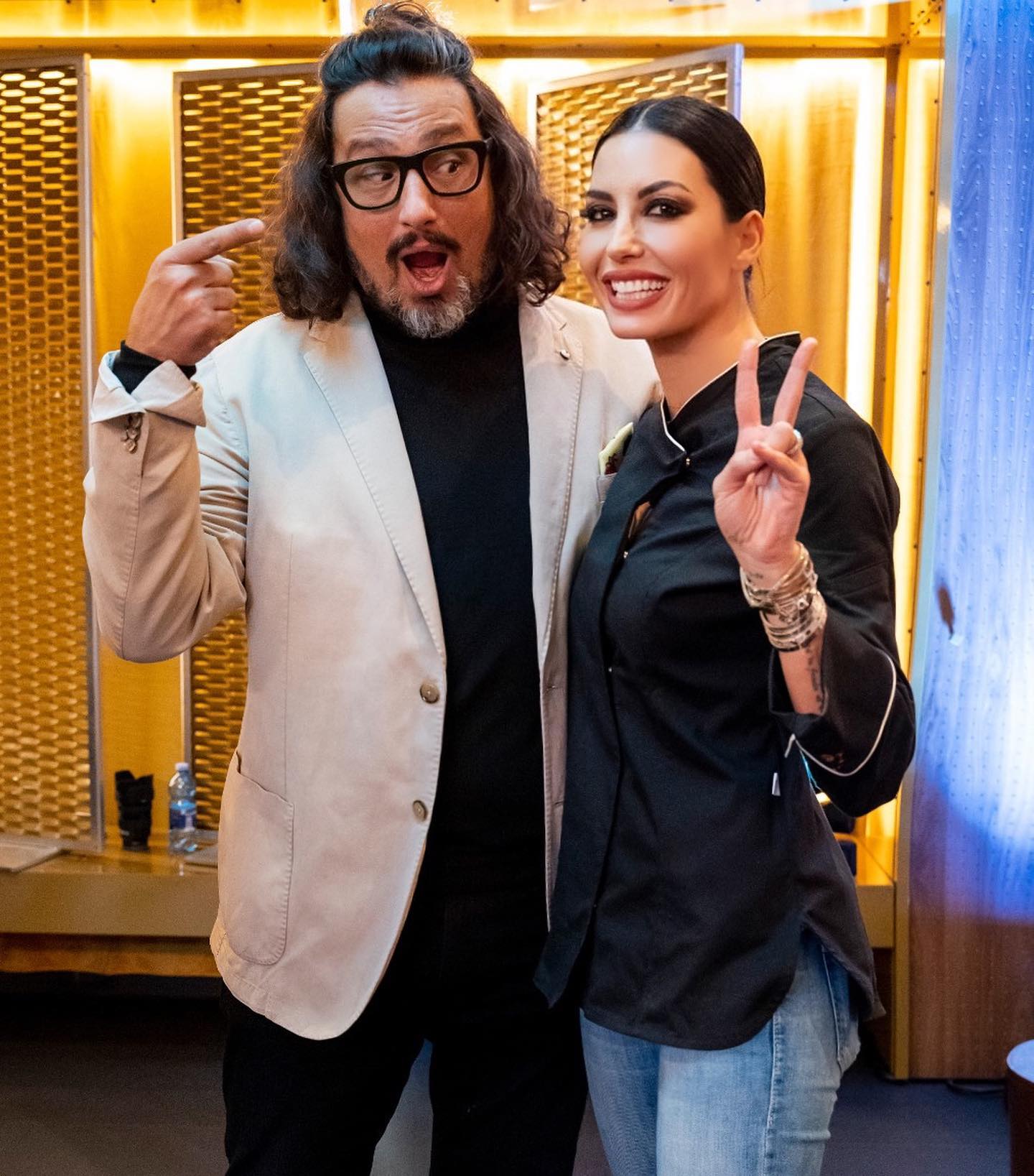 Elisabetta Gregoraci • Giuro .. questa volta non ho fatto la Carbonara e neanche il Tiramisu ‘
Per...