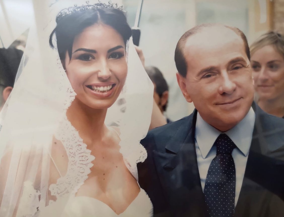 Elisabetta Gregoraci Buon viaggio caro Silvio ,Presidente di tutti Tu avevi sempre una buona parola ...
