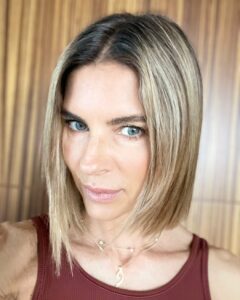 Martina Colombari, Questione di ………….. su Instagram per i suoi fan