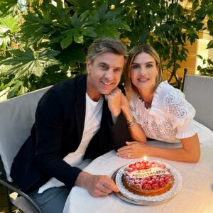 Martina Colombari, BUON ANNIVERSARIO A NOI… su Instagram per i suoi fan