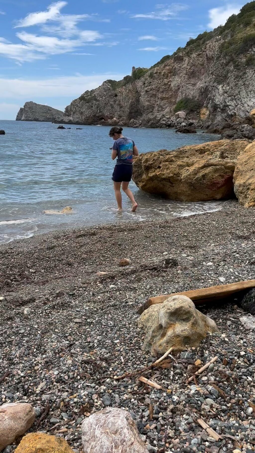 Chi è Madame? Una donna misteriosa e affascinante, un mix esplosivo di classe e eccentricità, di...