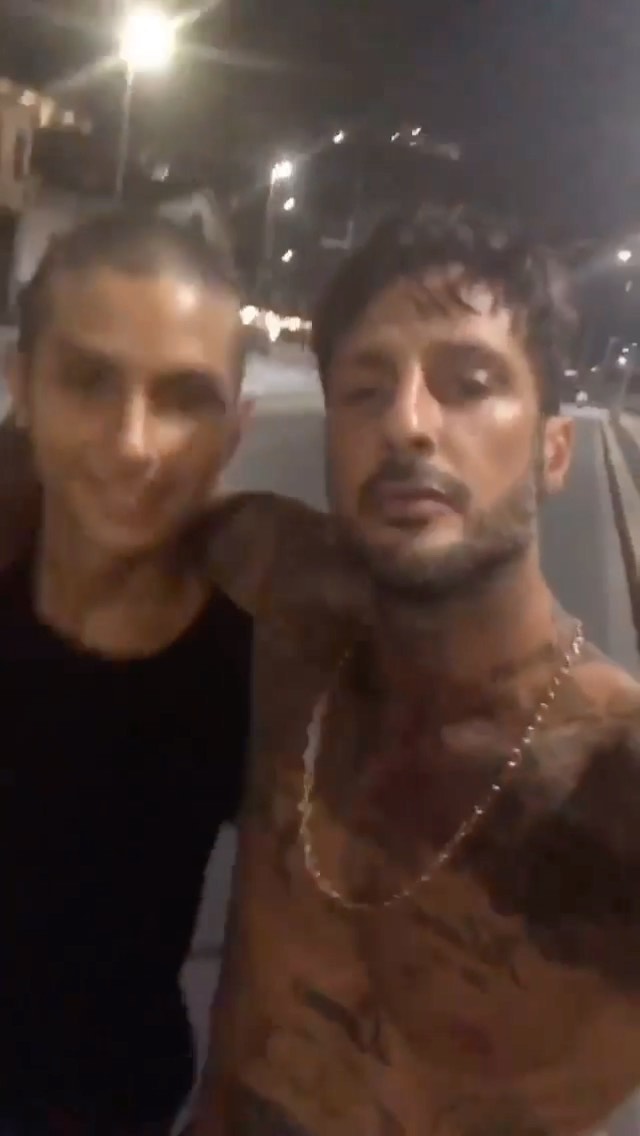 Ebbene sì, chi l'avrebbe mai detto che un ex fotografo potesse diventare il re indiscusso delle...