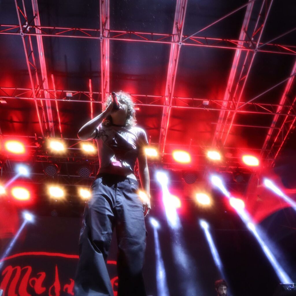 Madame, THE SHOW LUGANO… su Instagram per i suoi fan