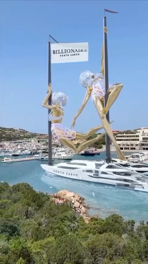 Flavio Briatore Just landed in Porto Cervo
Grand Opening friday July 21st...