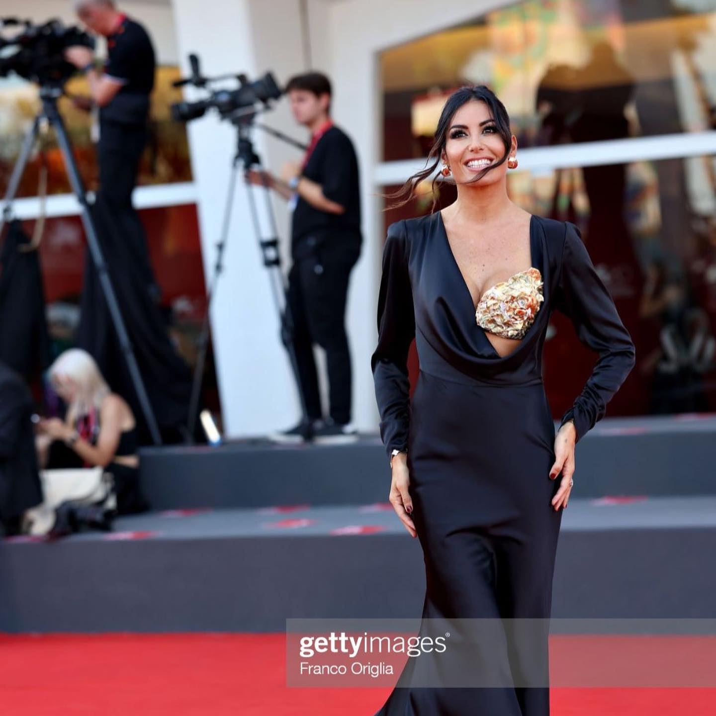 Elisabetta Gregoraci • Cuore che batte forte a Venezia
Per questo magico Red Carpet ho scelto di ind...