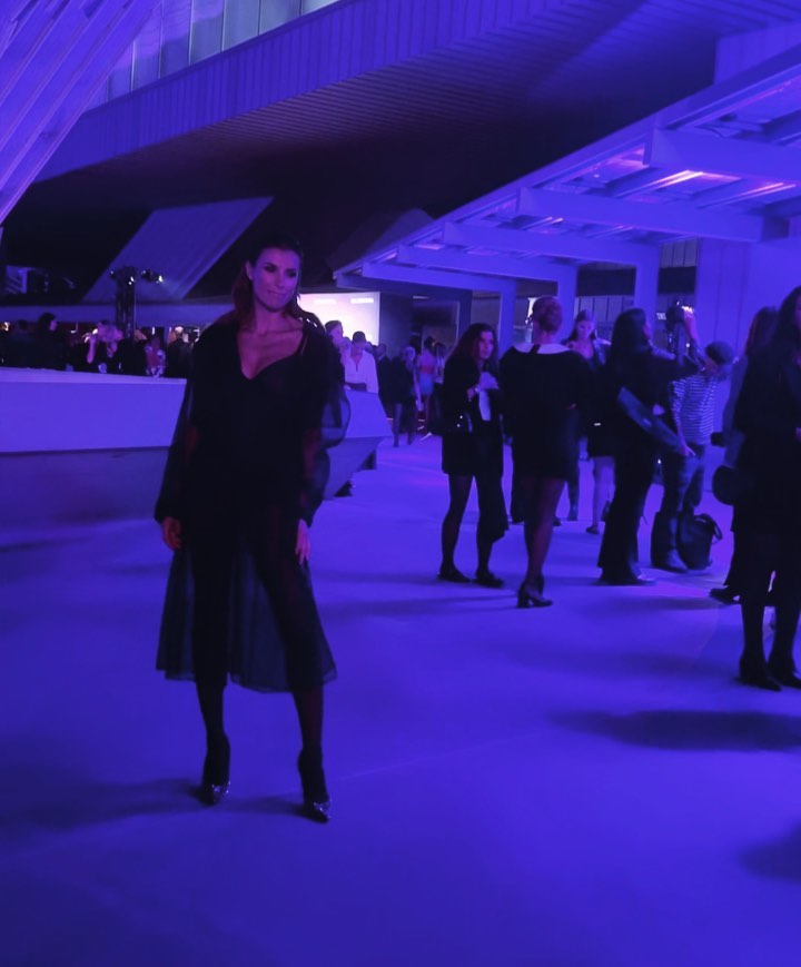 Elisabetta Canalis About last night 
adv...