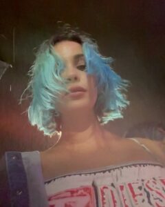 Rose Villan è senza dubbio una donna eccezionale. La sua capacità di affrontare qualsiasi situazione...