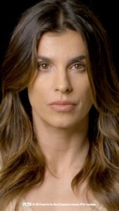 Elisabetta Canalis, Una piccola rinuncia significa tantissimo… su Instagram saluta i suoi fan
