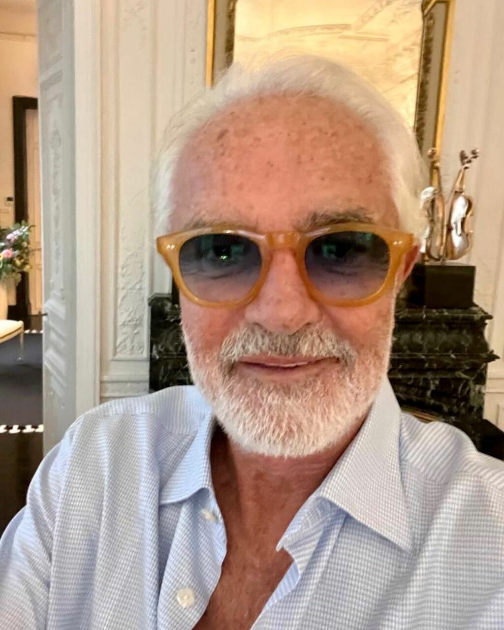 Flavio Briatore, Vi auguro una buona serata… su Instagram incanta i suoi fan