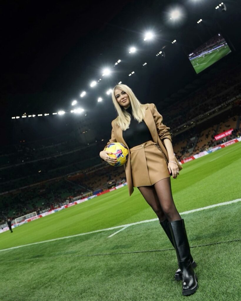 Diletta Leotta, Last night… su Instagram delizia i suoi fan