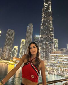 Elisabetta Gregoraci, • Our Dubai diary together… su Instagram per i suoi fan